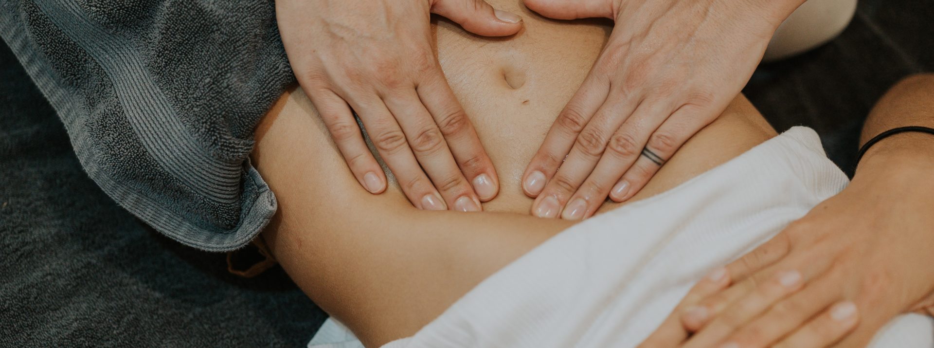 Massage, Osteopathy &
Acupuncture
